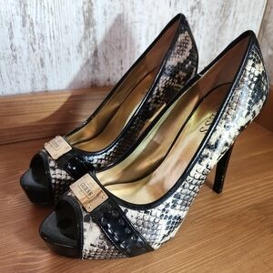 Guess Black and Cream Peep Toe Heels with Snakeskin Pattern Gold Color Accent
